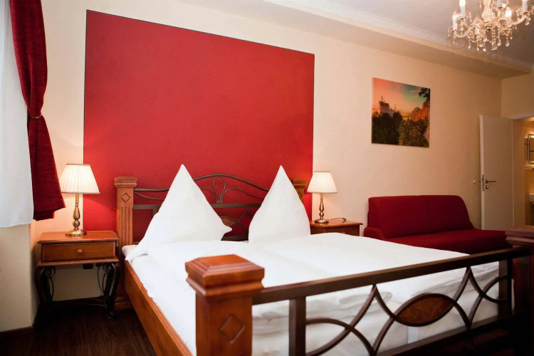 Hotel & Restaurant Ludwigs