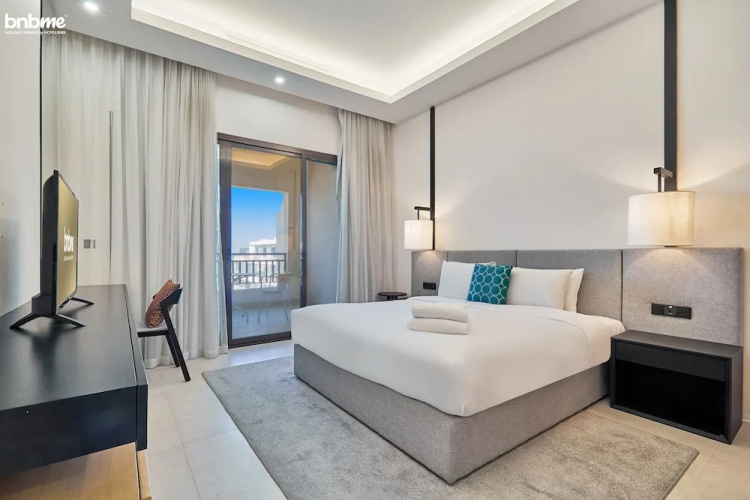 2B-AnantaraNorth-802P by bnbmehomes