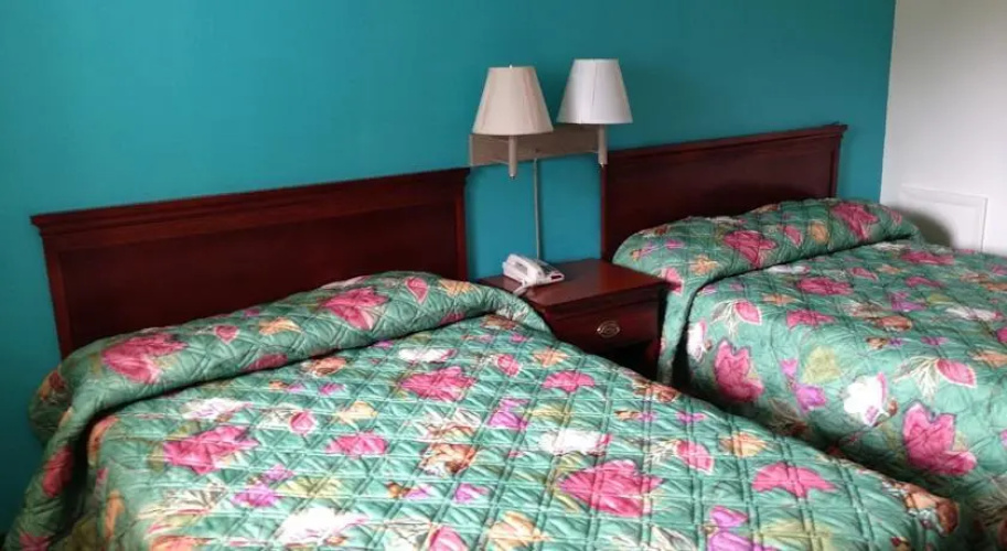 Regency Inn - Terre Haute
