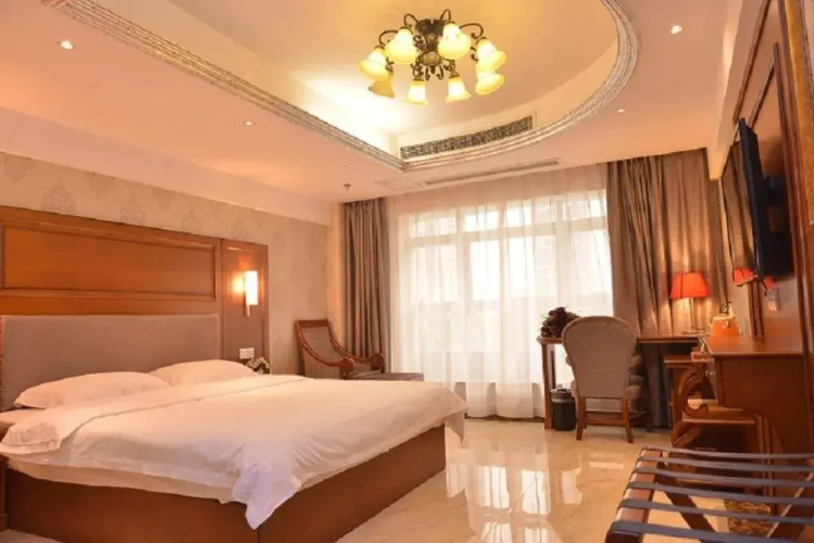 Ibis Chongqing Ranjiaba
