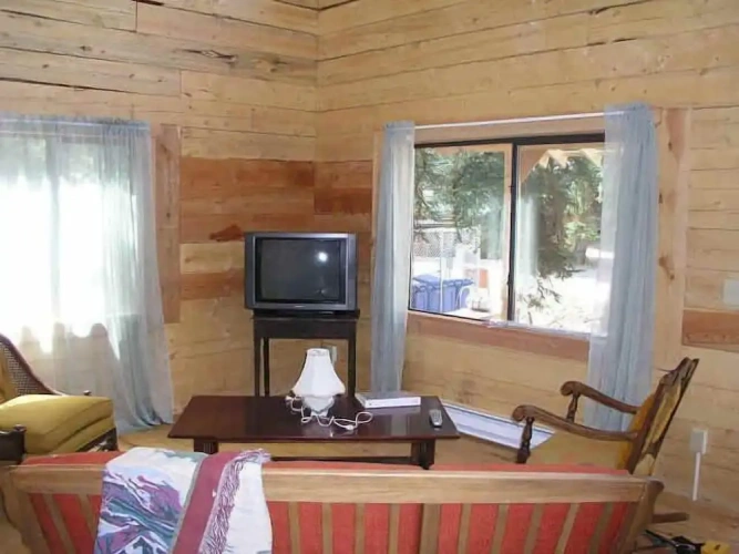 2 Bedrooms Standard room with mountain view