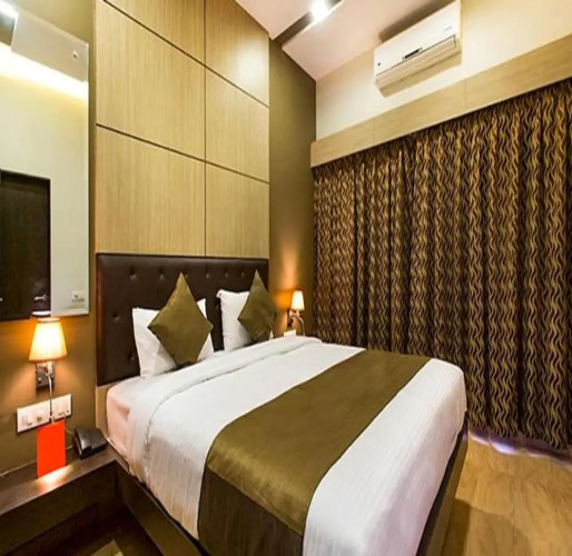 Fabhotel Shree Sai Residency