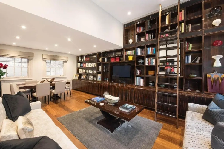 2 Bedrooms Cottage