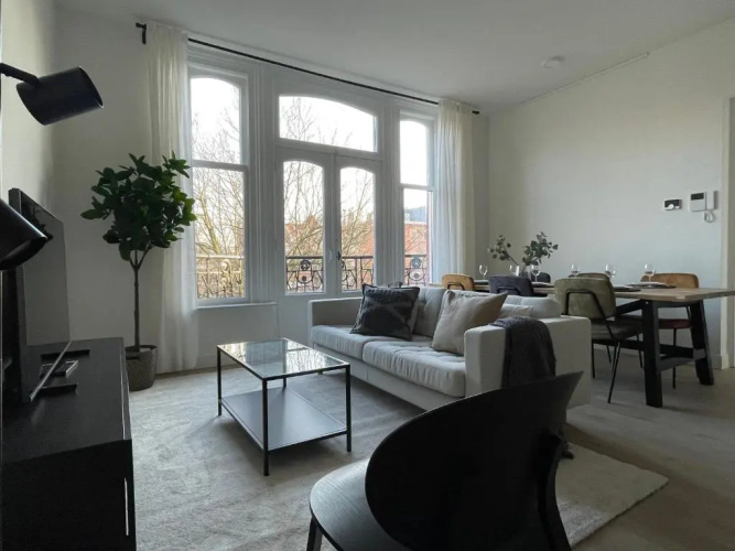 Great 3 Bedroom Serviced Apartment 98m2 -MNL G-