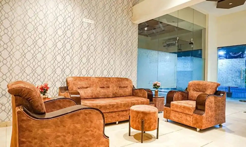 Fabhotel Hibiscus