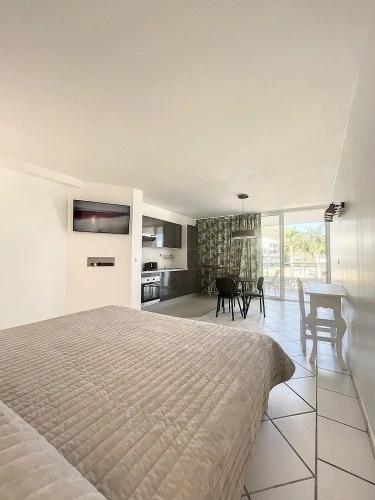 Studio with ocean view
