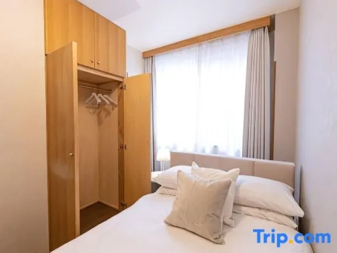 3 Bedrooms Cottage