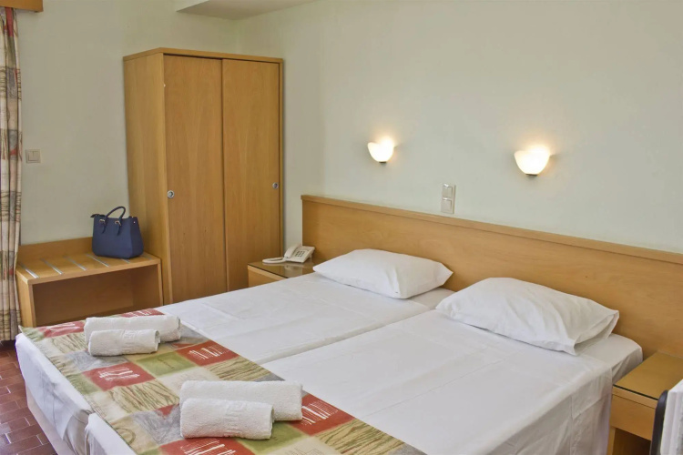 Nafsika Hotel