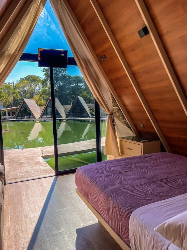 Río HOTEL y glamping