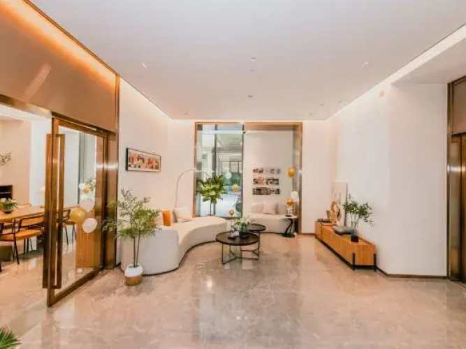 Port Apartment