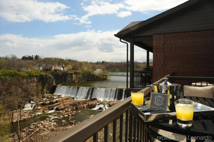 Diamond Mills Resort
