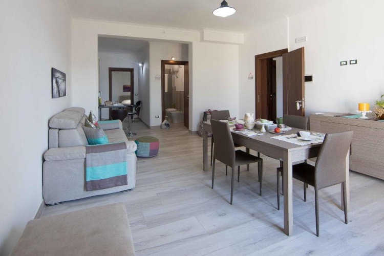1 Bedroom Apartment