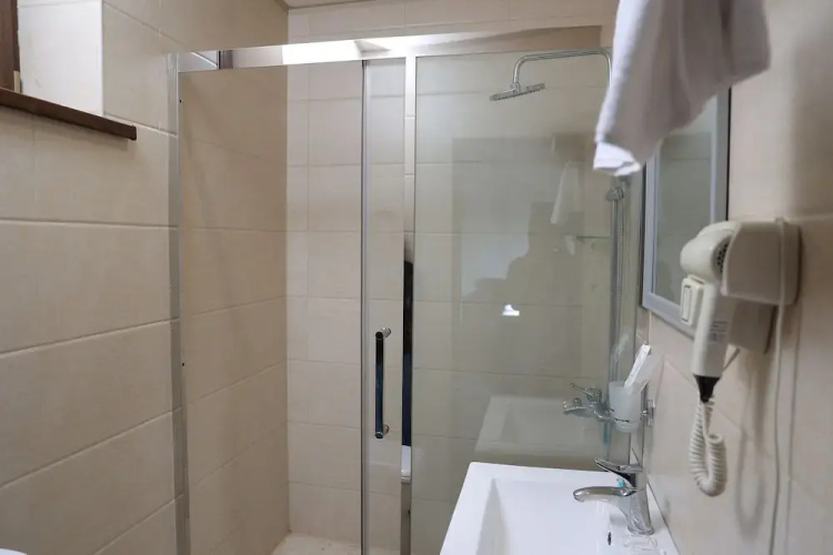 Eco Boutique Emerald Hotel
