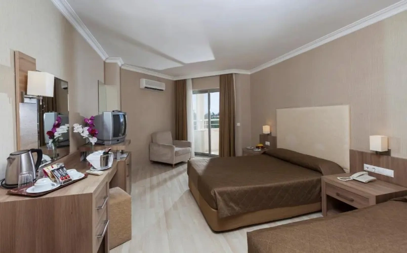 Single room with garden view