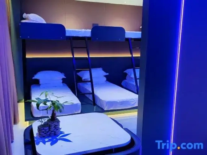 Bed in Dorm