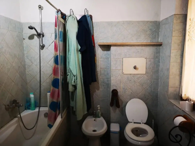 1st Private Room in the Attic With Shared Bathroom use