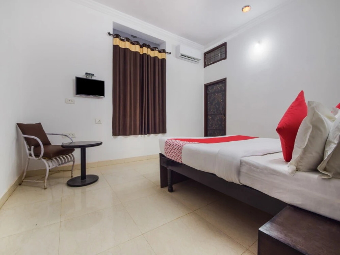 OYO 22726 Badi Haveli