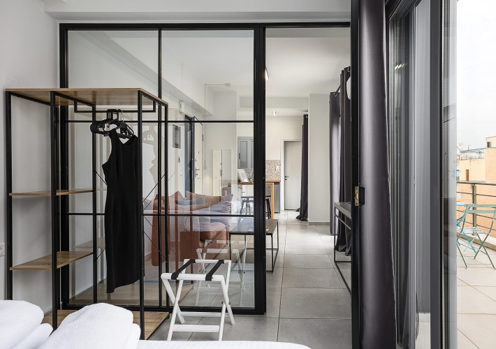 The Omnia Collection Pagrati