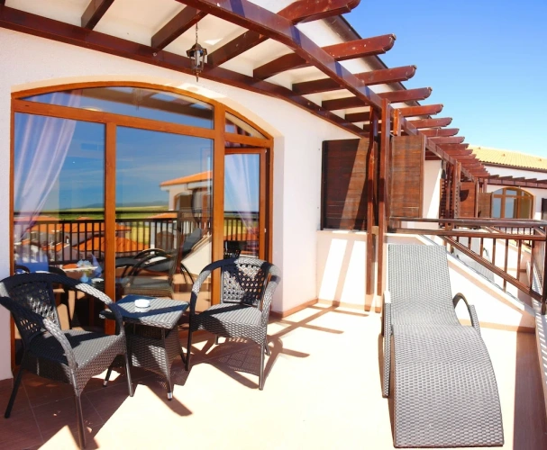 1 Bedroom Deluxe Double room with balcony and with view