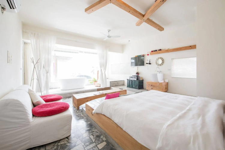 Kenting Sun Light Inn