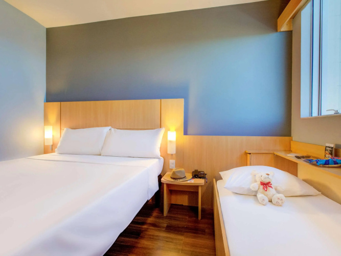 ibis Vitoria Praia de Camburi