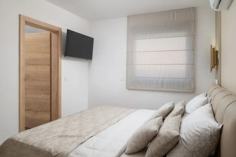 Penthouse Adela