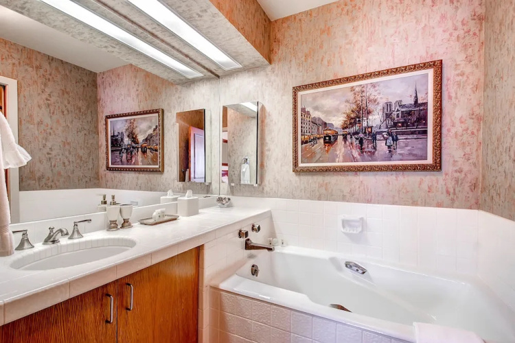 Centennial 2 Bedroom Condo Unit no. 25