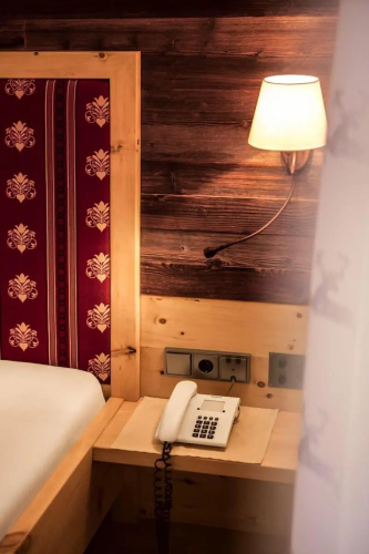 Hotel Alpenstolz