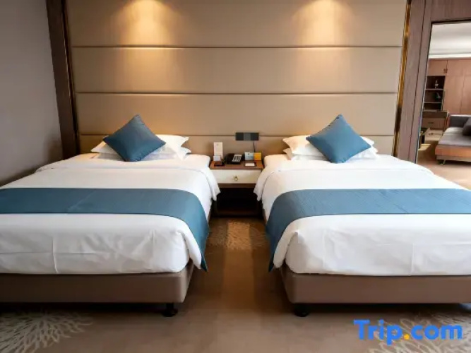 2 Bedrooms Suite