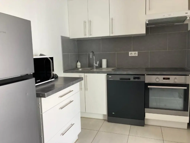 2 Bedrooms Cottage