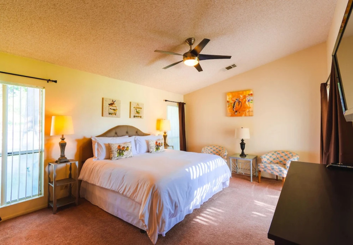 Emerald Desert RV Resort