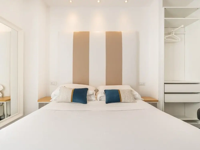 Standard room with balcony