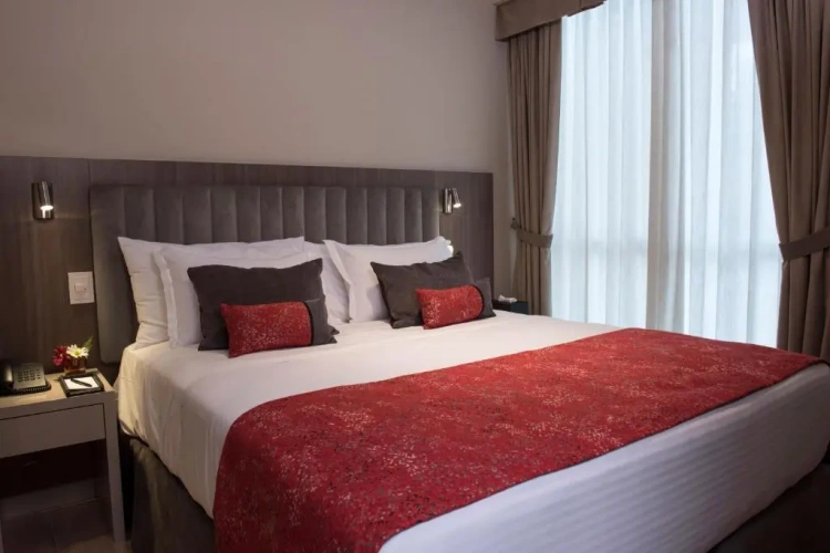 Quadruple Suite