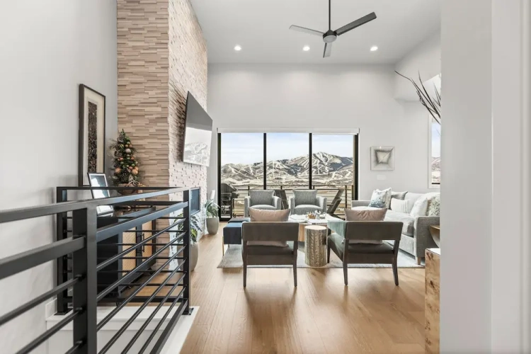 3 Bedrooms Premium Apartment with mountain view
