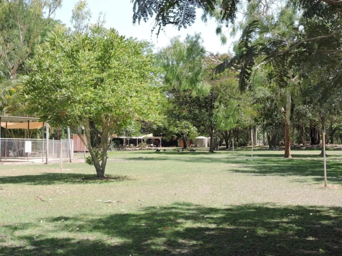 Territory Manor Motel & Caravan Park