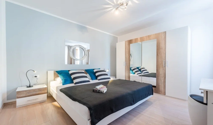 1 Bedroom Comfort room with balcony and with sea view