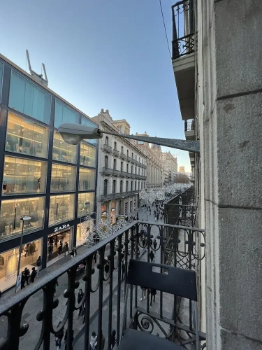 Standard Triple room with balcony