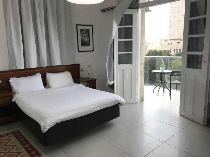 Eden Hotel