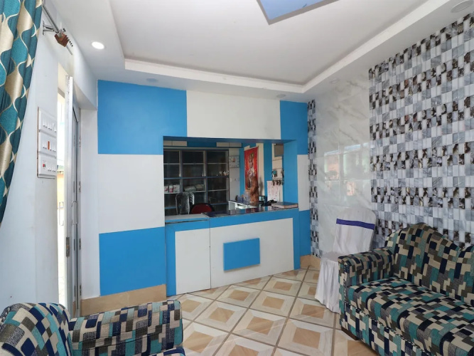 Hotel Prantika by OYO Rooms