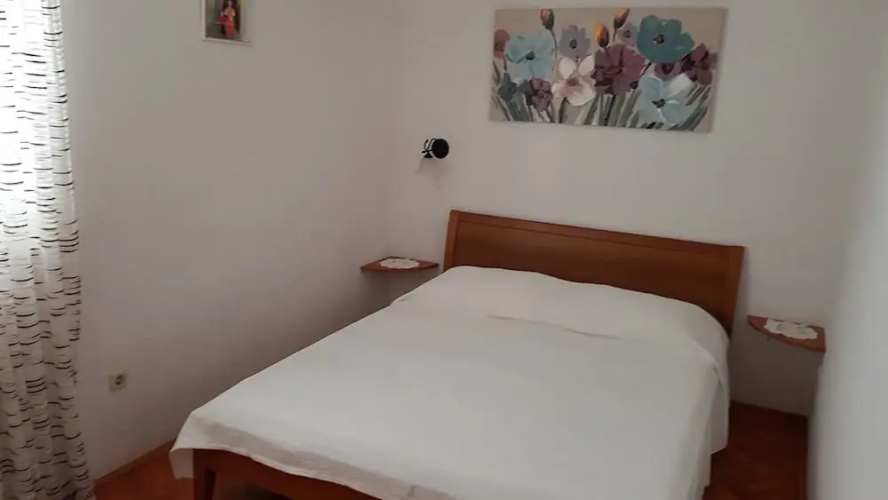 Apartment Leo