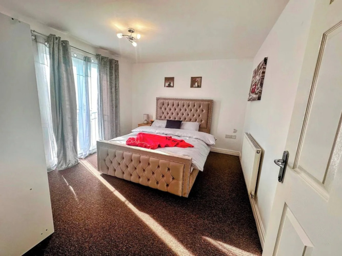 Contractor-friendly 2BR Gem Wi-fi & Free Parking
