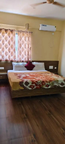 hotel white palace