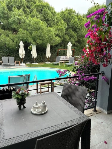 Deluxe Twin room with balcony and with pool view