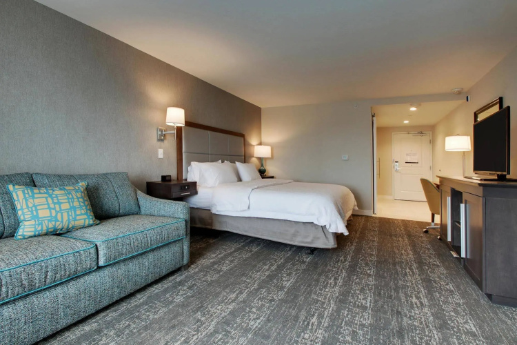 Hampton Inn Pawtucket