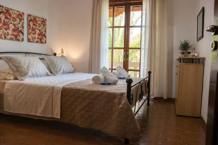 Alexandra Villa Stalos