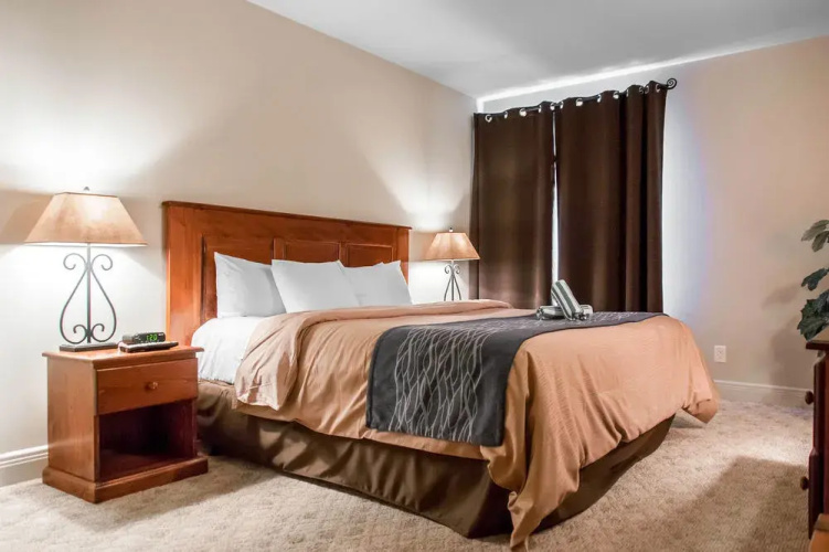 AX Hotel
