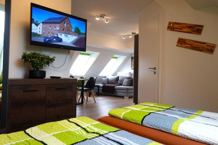 Pitlane Apartments by corents