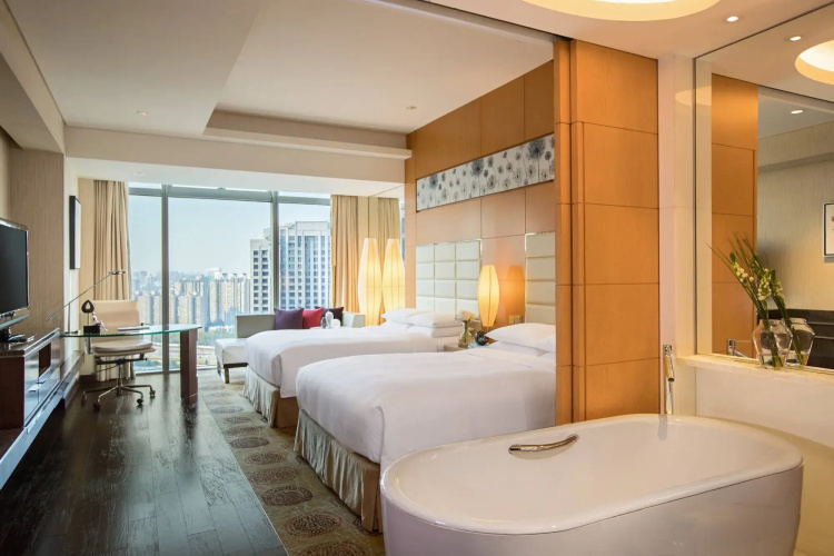 Renaissance Shanghai Putuo Hotel