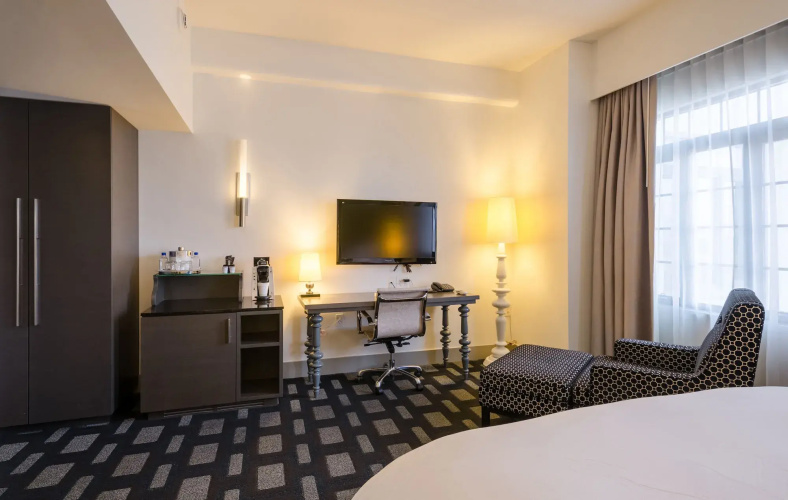 The Padre Hotel