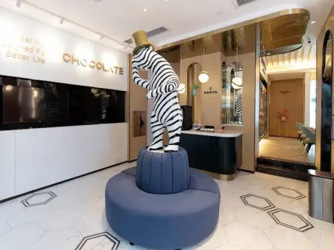 Chocolate Hotel